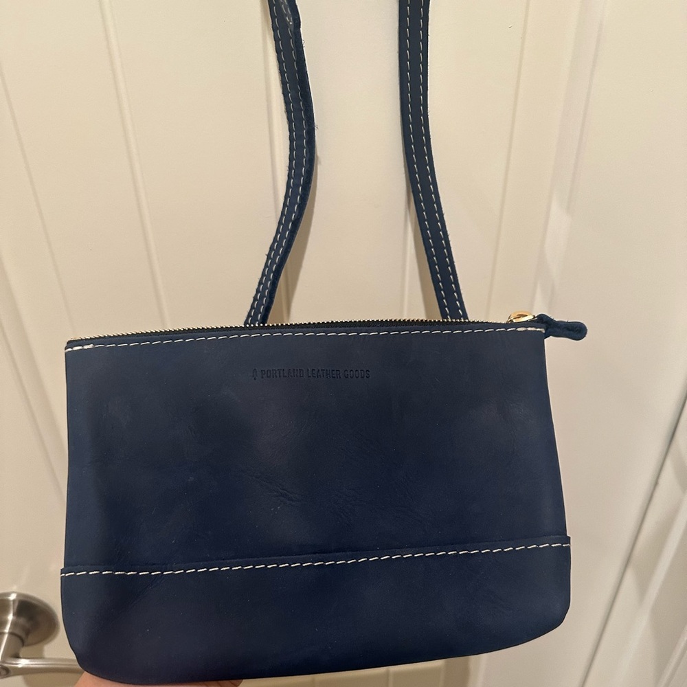 Euc Portland Leather Deep Water Fiesta Crossbody Bag
